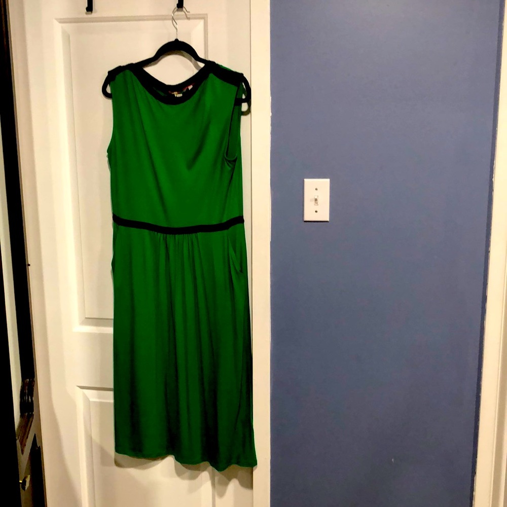 Boden size 12L. Green with navy trim and pockets.  New with tags
